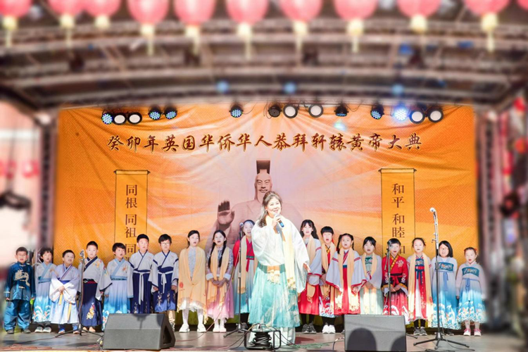 第六项仪程：高唱颂歌